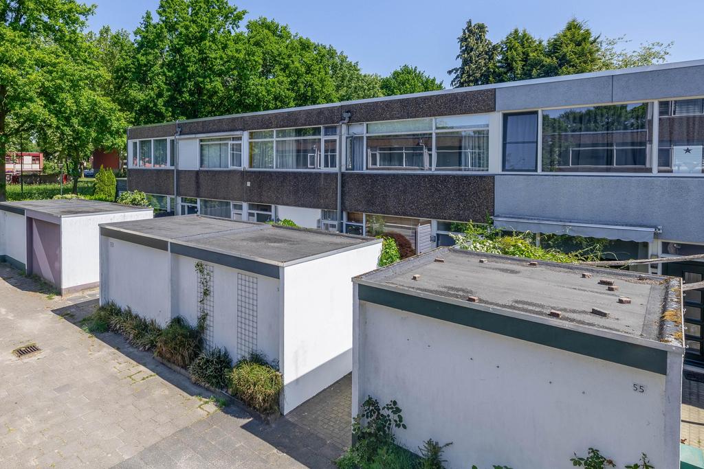 Huis Adelaartlaan in Geldrop