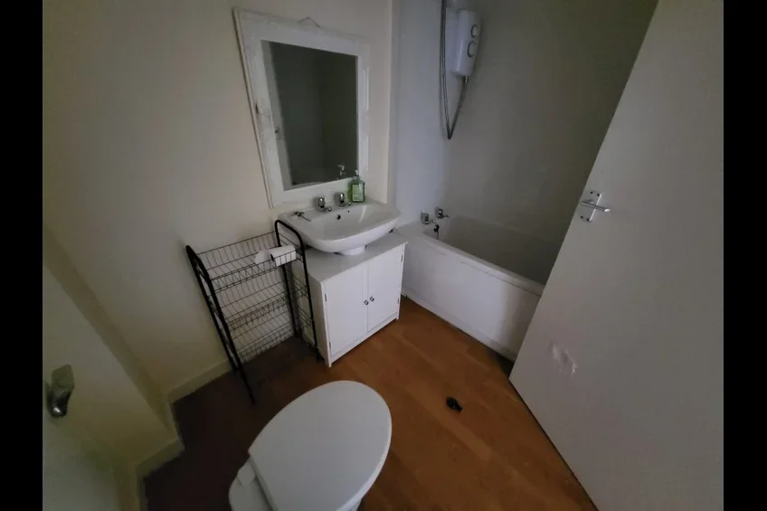 Flat Maxwellton Street in Paisley