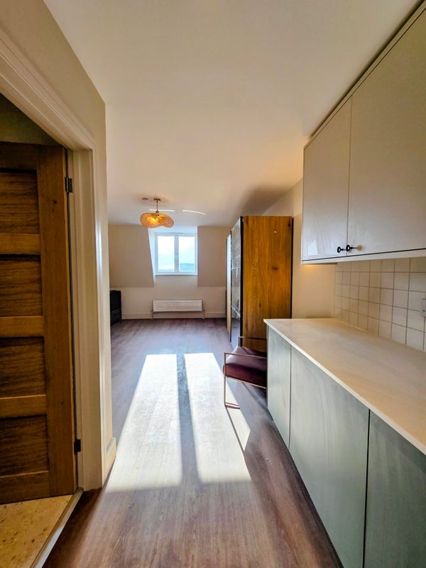 Room West Street in Bristol