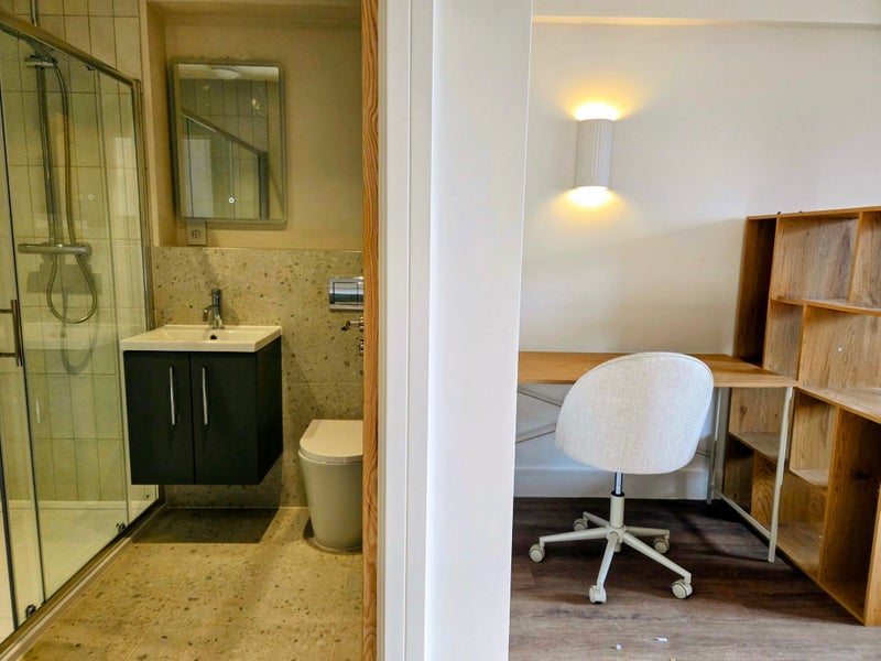 Room West Street in Bristol