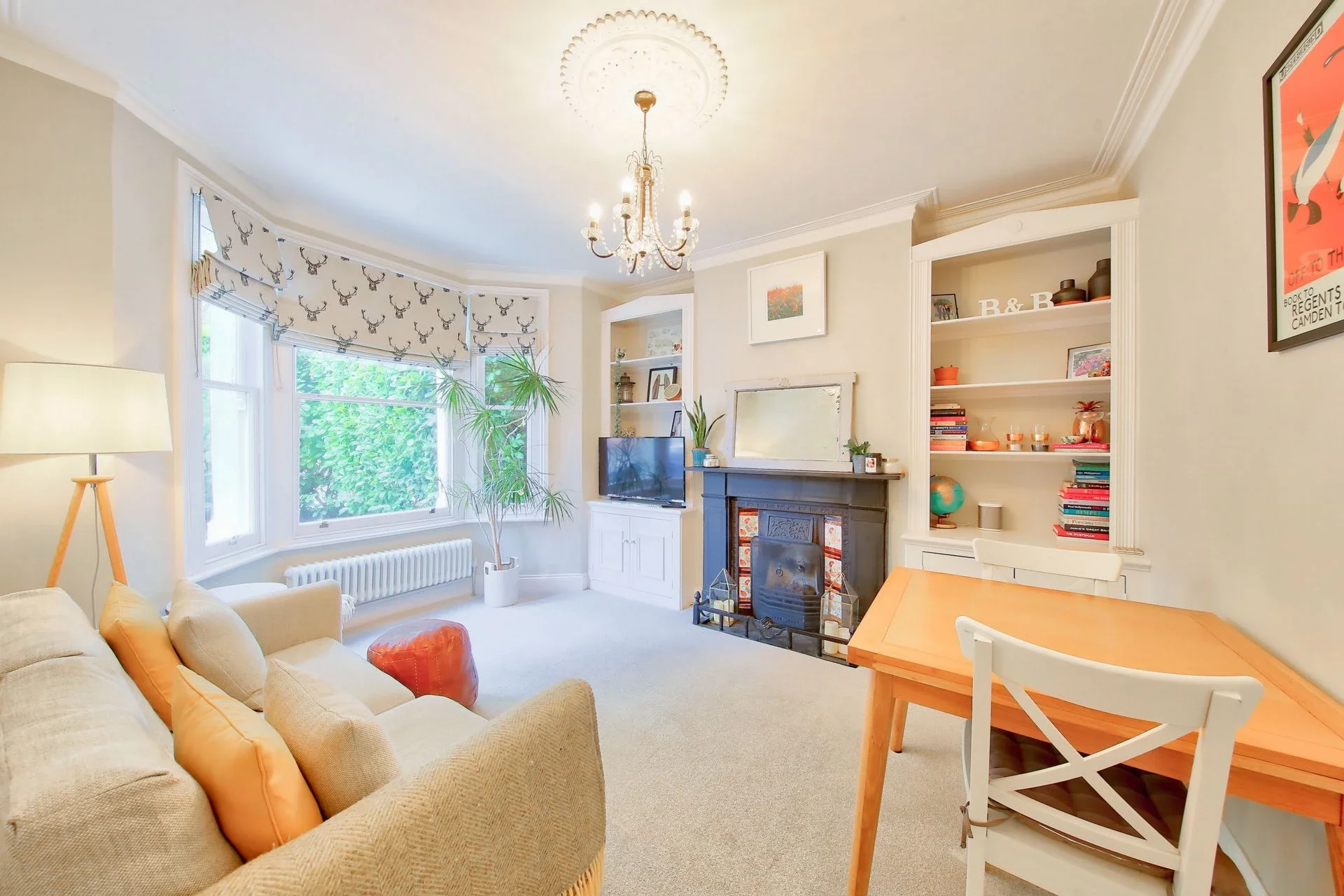 Flat Allfarthing Lane in Greater London