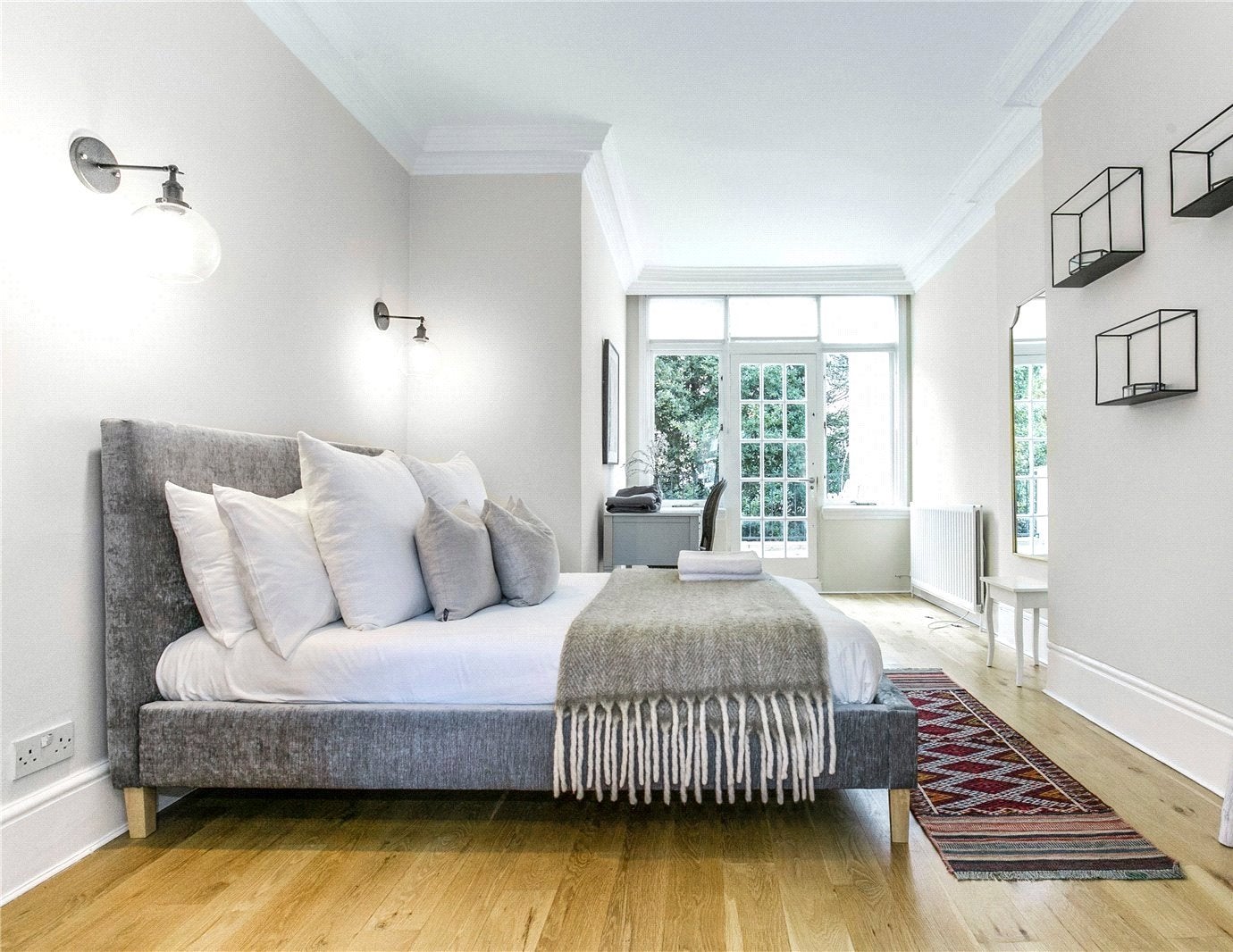 House Pelham Street in Greater London