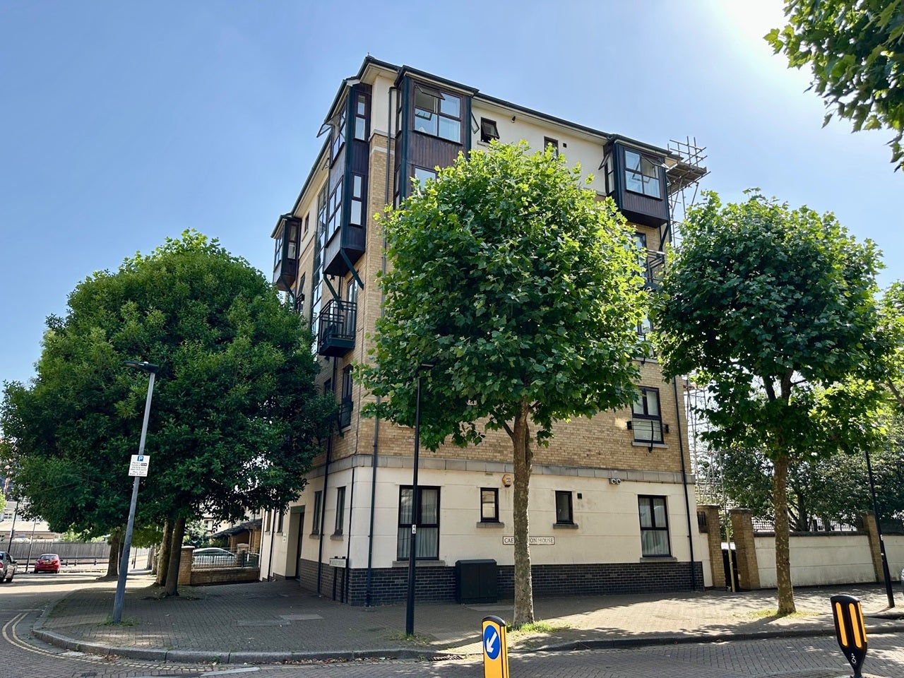 Flat Audley Drive in Greater London