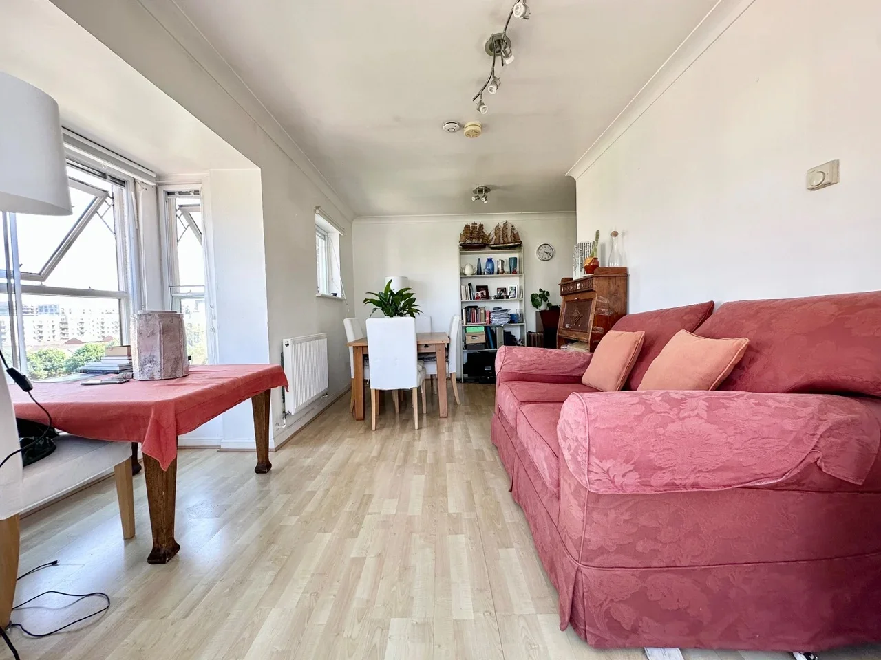 Flat Audley Drive in Greater London