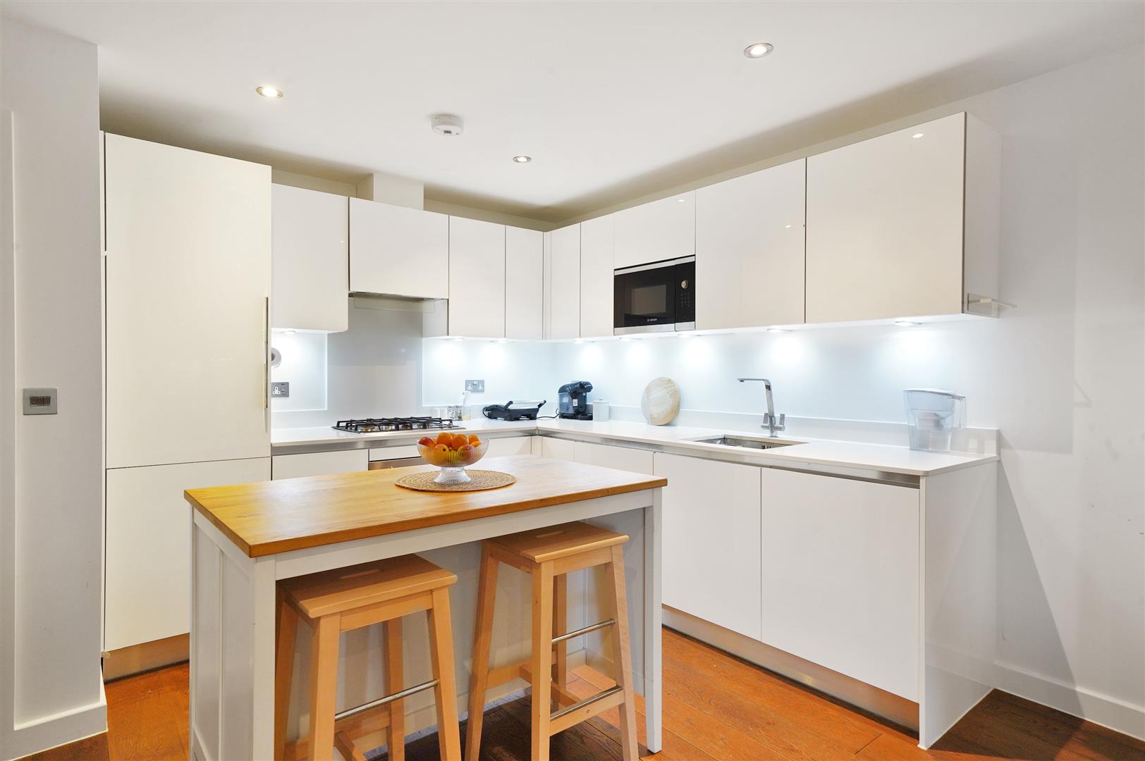 Flat Blair Street in Greater London