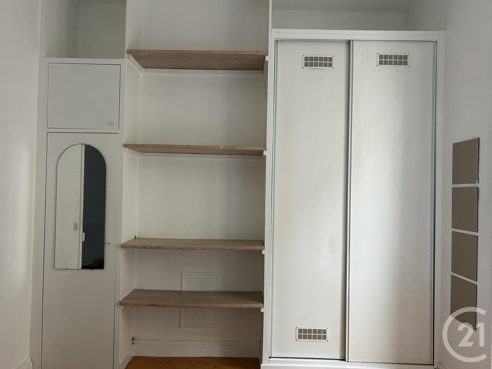 Appartement Rue de Charenton à Paris