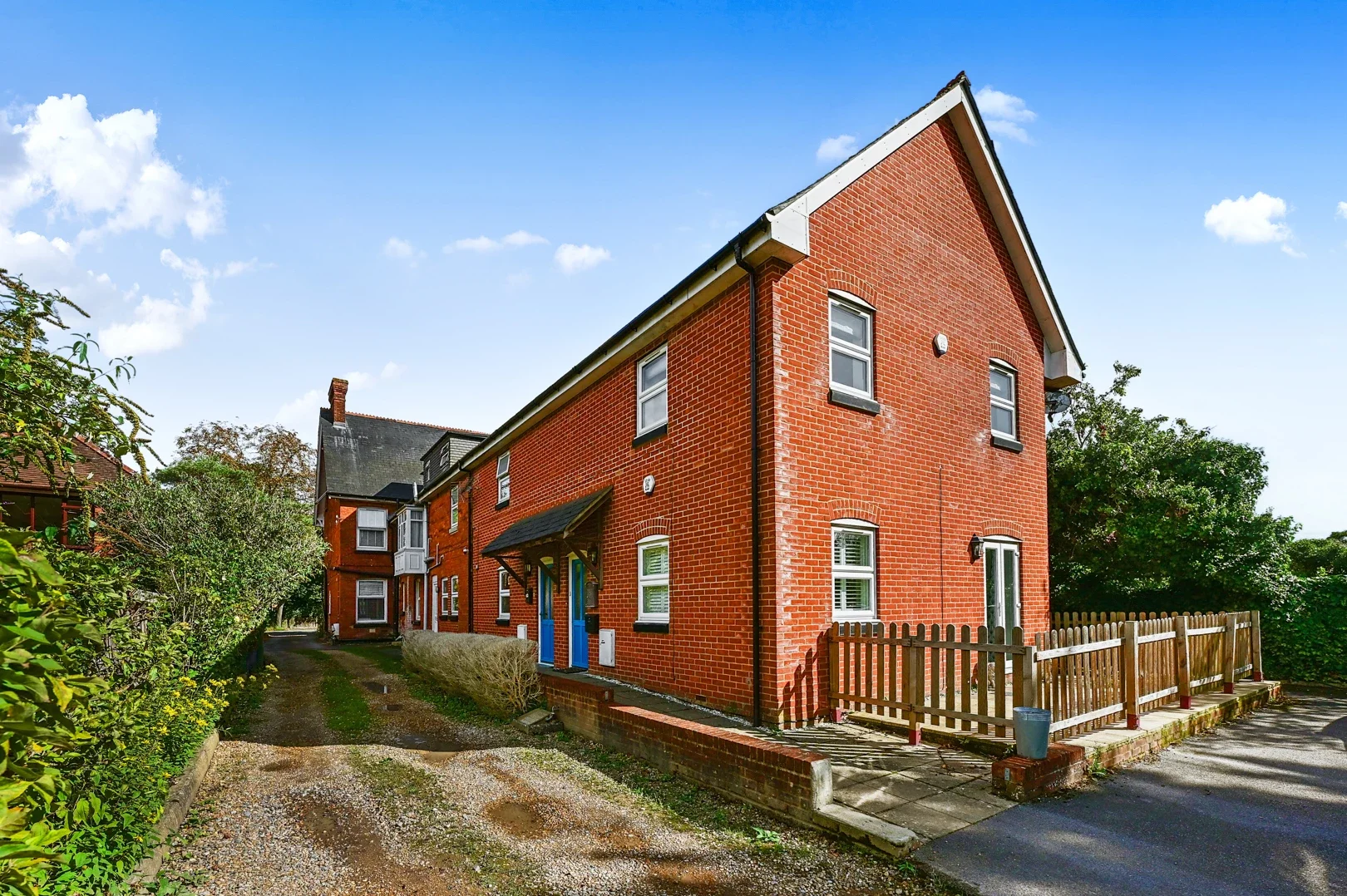 House Alexandra Road in Rushmoor