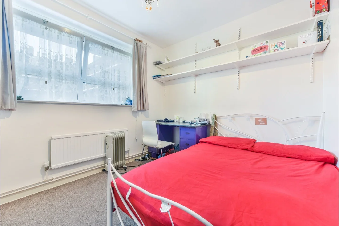 Room Orb Street in Greater London