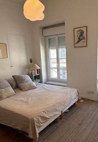 House Rue des Treilles in Libourne