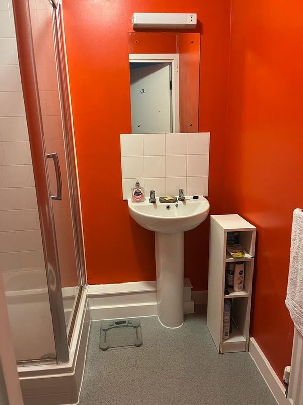Room Lebus Street in Greater London