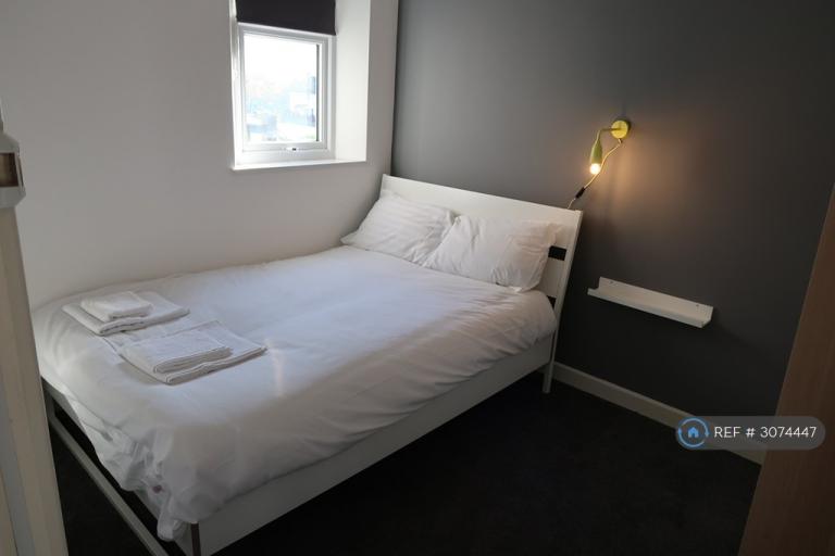 Room Mill Street in Liverpool