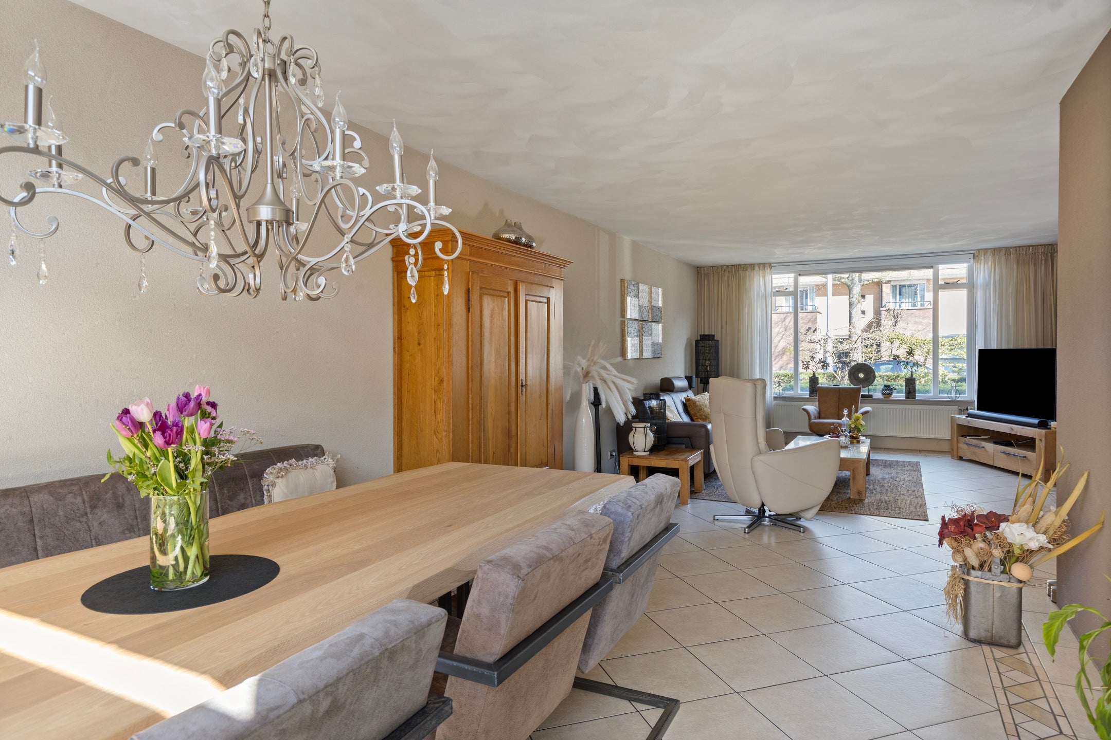 Tussenwoning te koop: Opera 122, Eindhoven