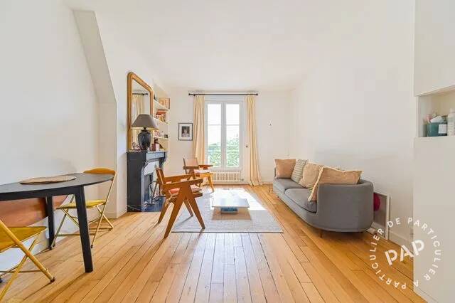 Appartement Place du Maréchal de Lattre de Tassigny à Paris