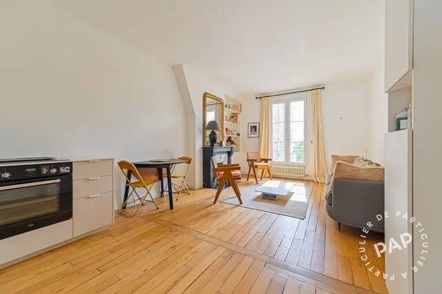 Appartement Place du Maréchal de Lattre de Tassigny à Paris