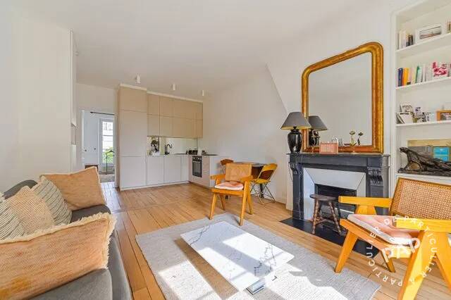 Appartement Place du Maréchal de Lattre de Tassigny à Paris