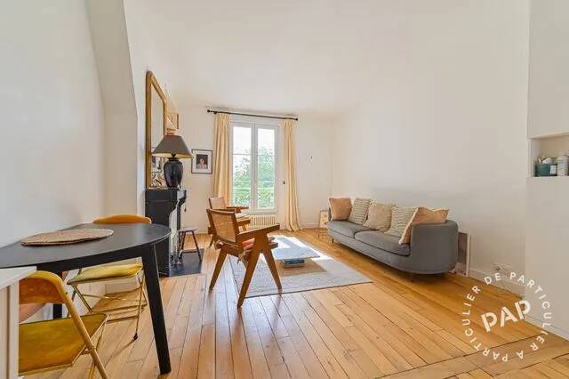 Appartement Place du Maréchal de Lattre de Tassigny à Paris