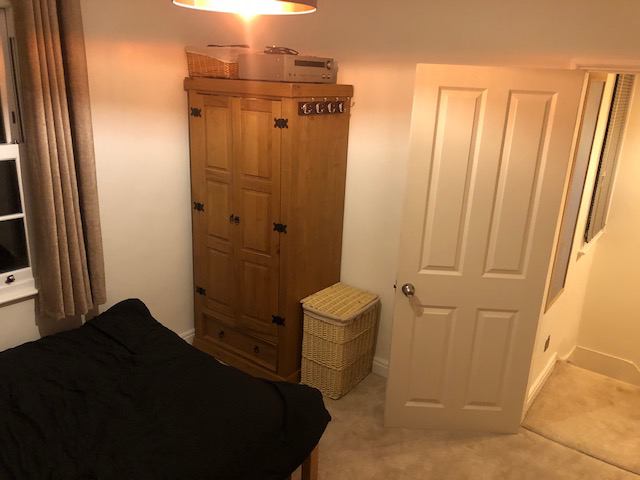 Room Erconwald Street in Greater London