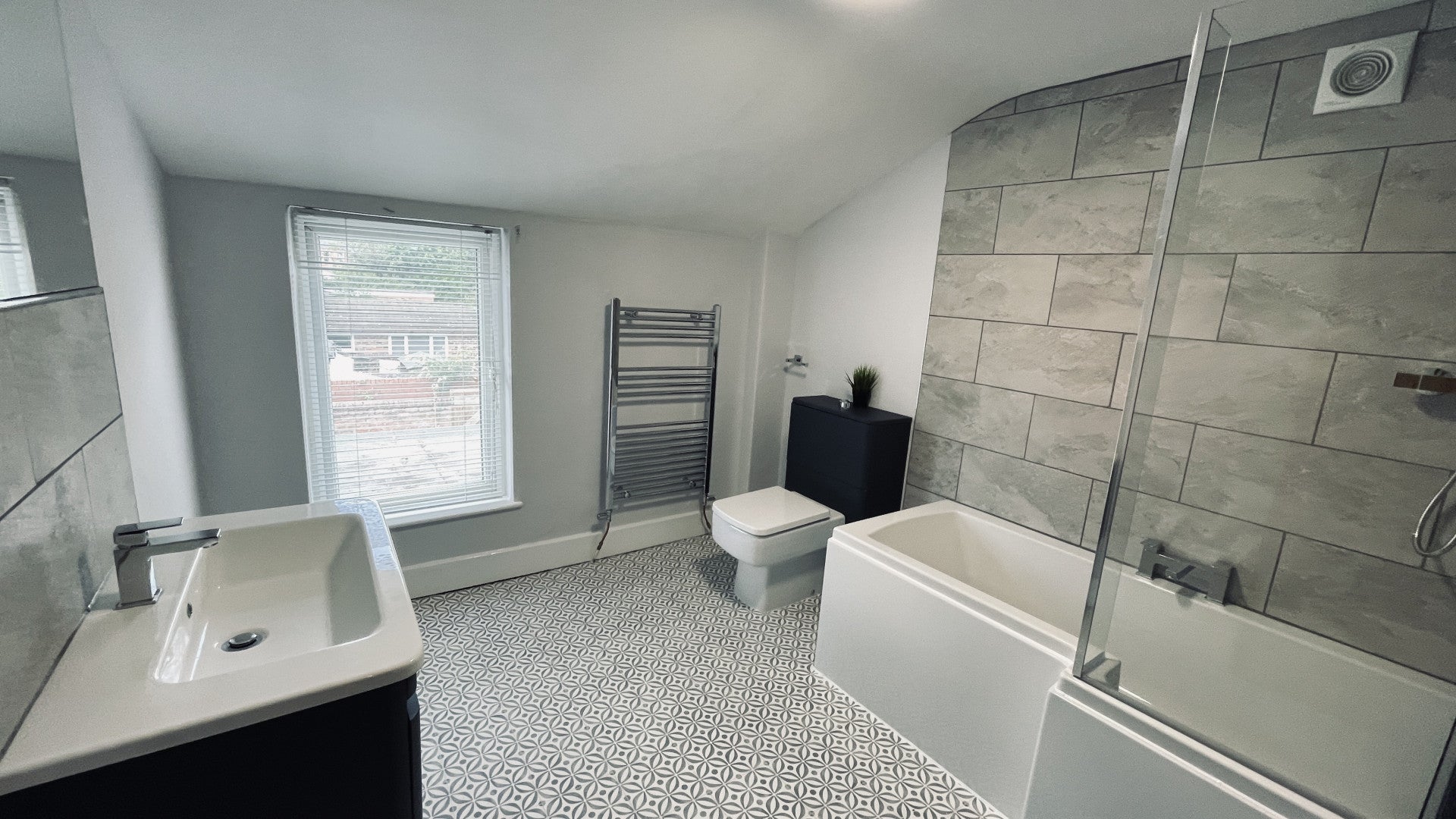 Room Henshall Street in Chester