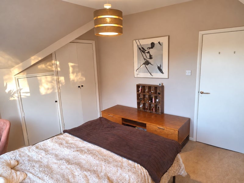 Room Venner Road in Greater London