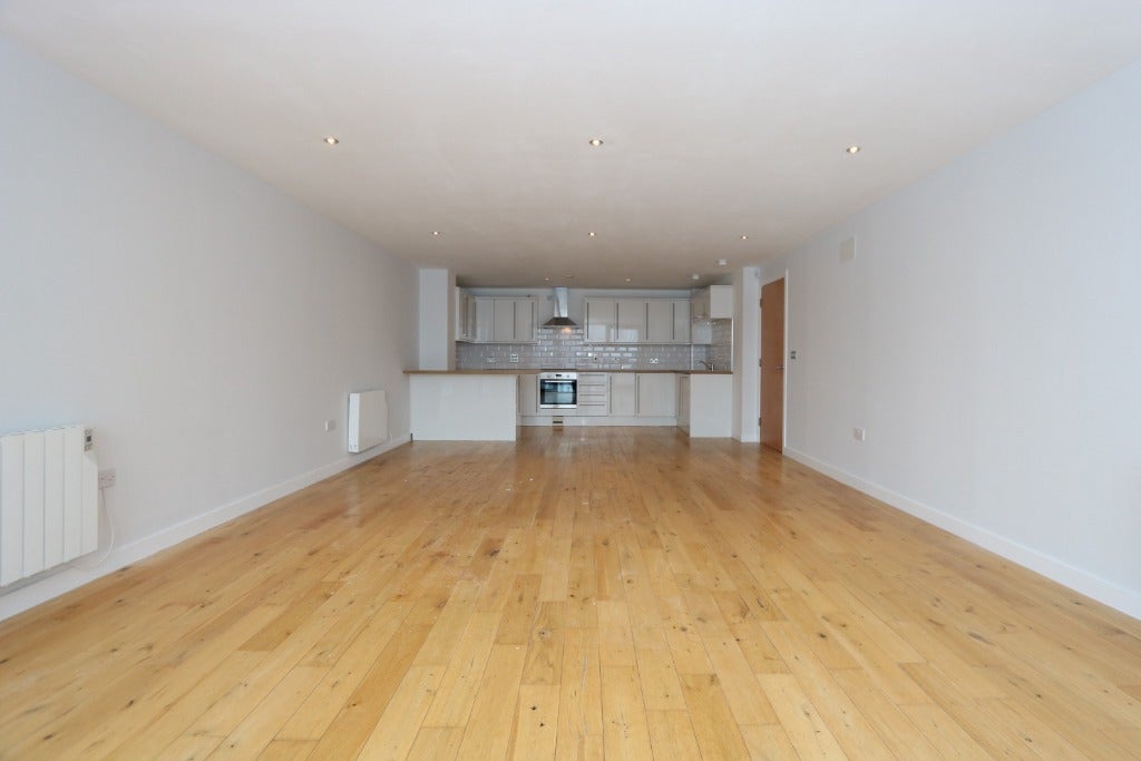 Flat Lancefield Quay in Glasgow