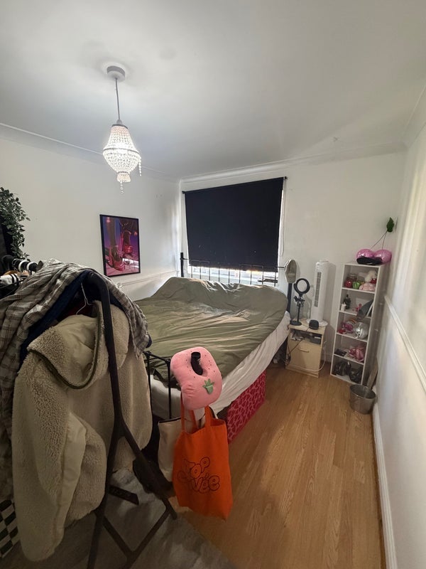 Room Daley Street in Greater London