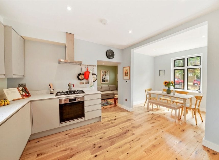 Flat Ryecroft Road in Greater London
