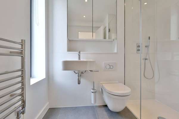 Flat Weston Street in Greater London