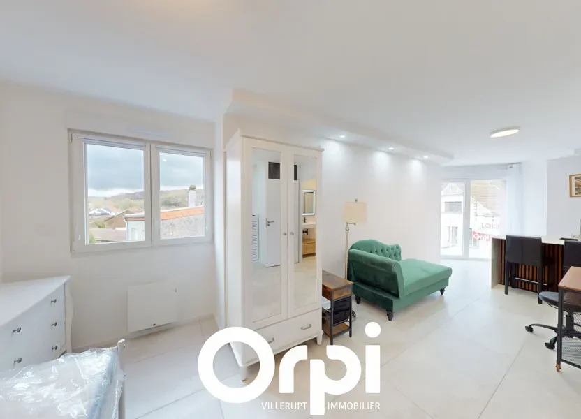 Appartement Rue Paul Langevin à Thil