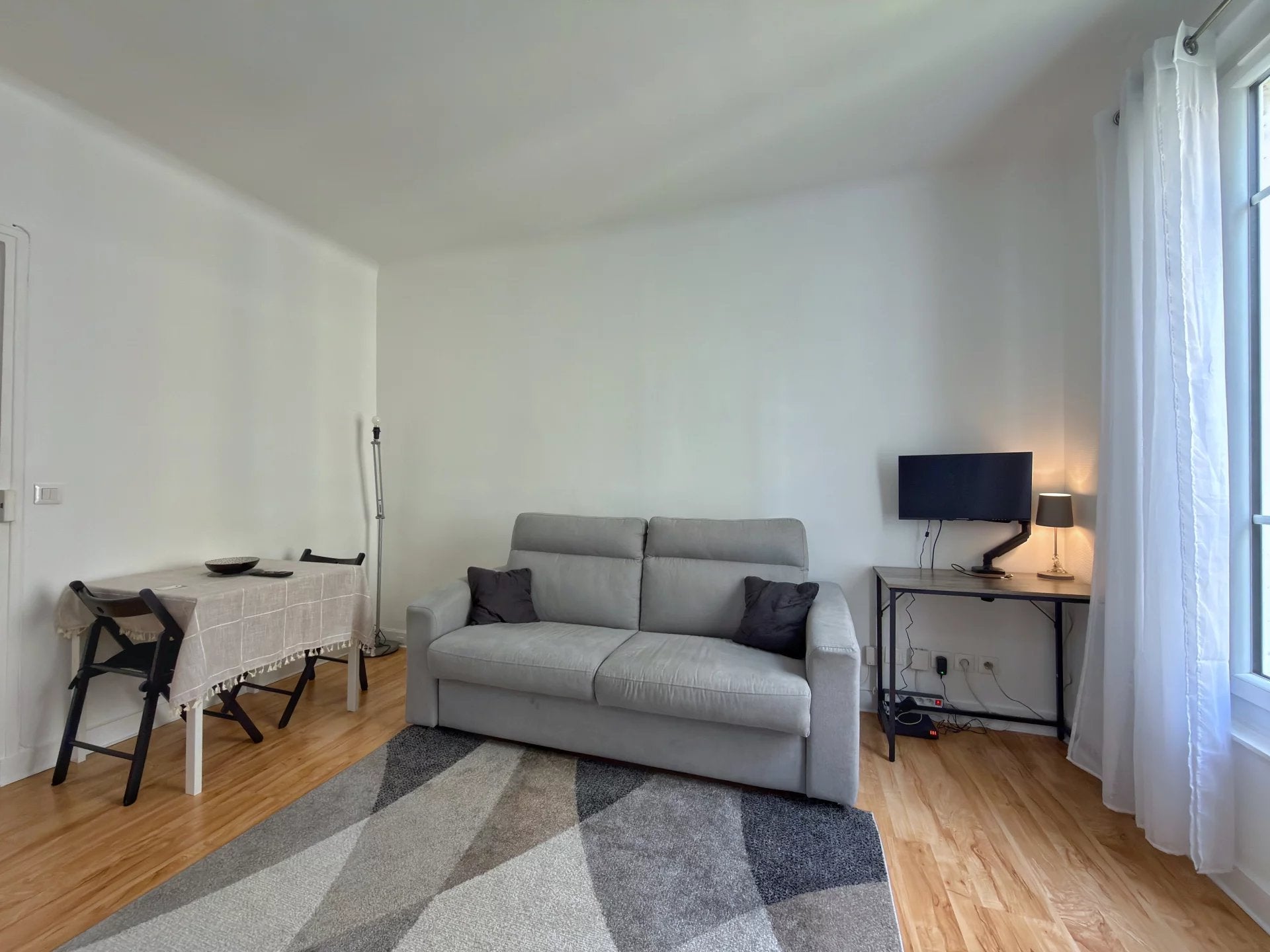 Appartement Rue des Fauvelles à Courbevoie
