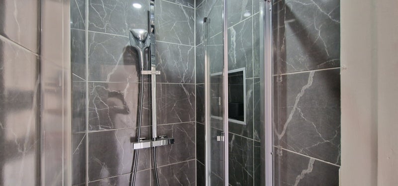 Room Brook Road in Greater London