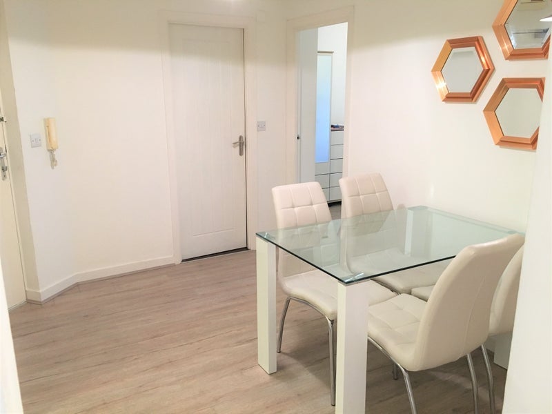 Flat Barchester Street in Greater London