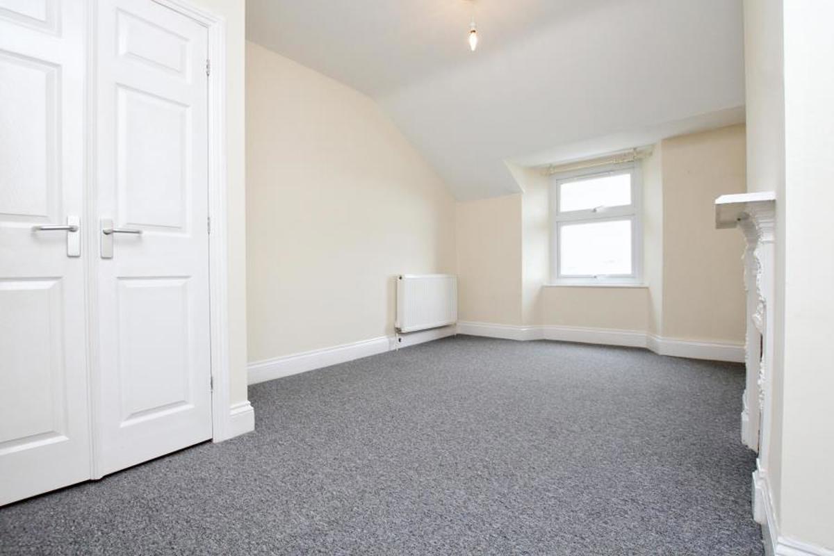 Flat South Road in Bristol