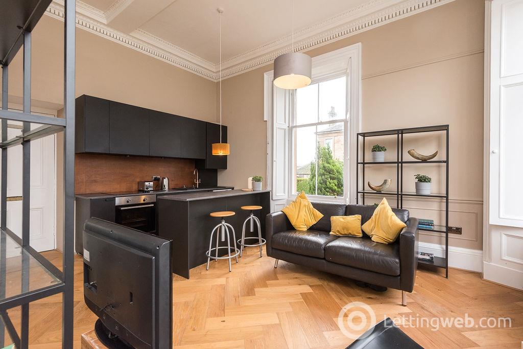 Flat Peel Terrace in City of Edinburgh
