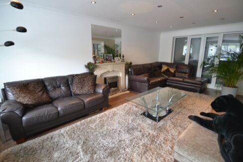 Room Barbel Drive in Wolverhampton