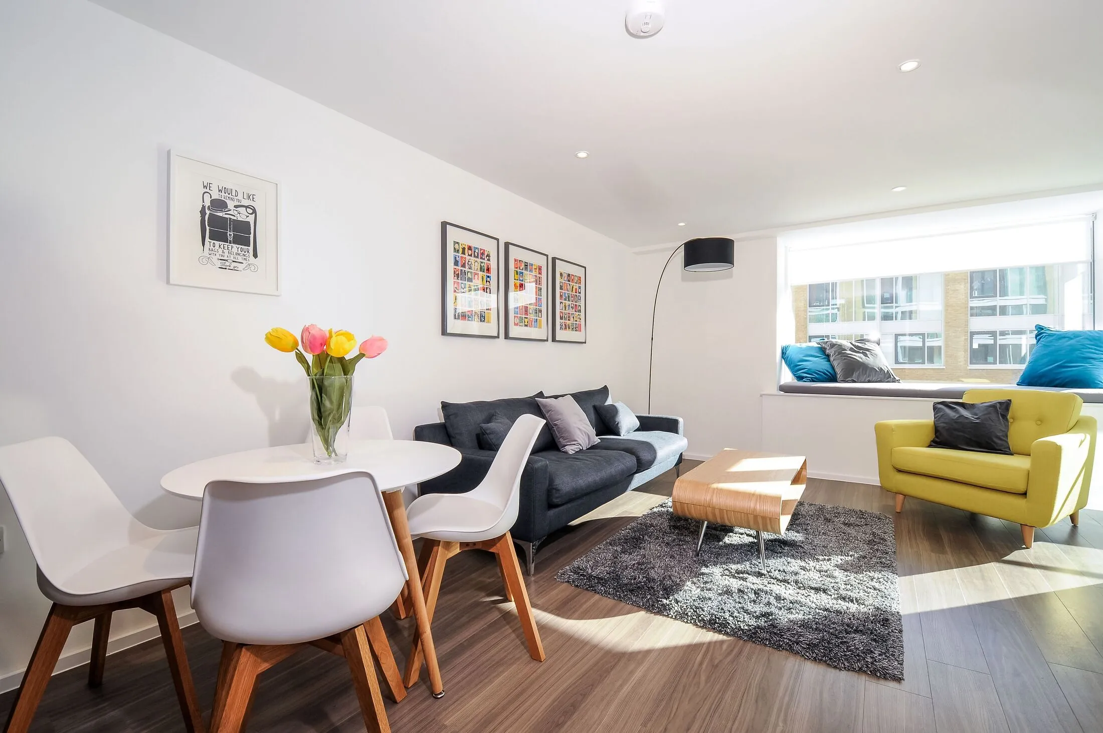 Flat Garratt Lane in Greater London