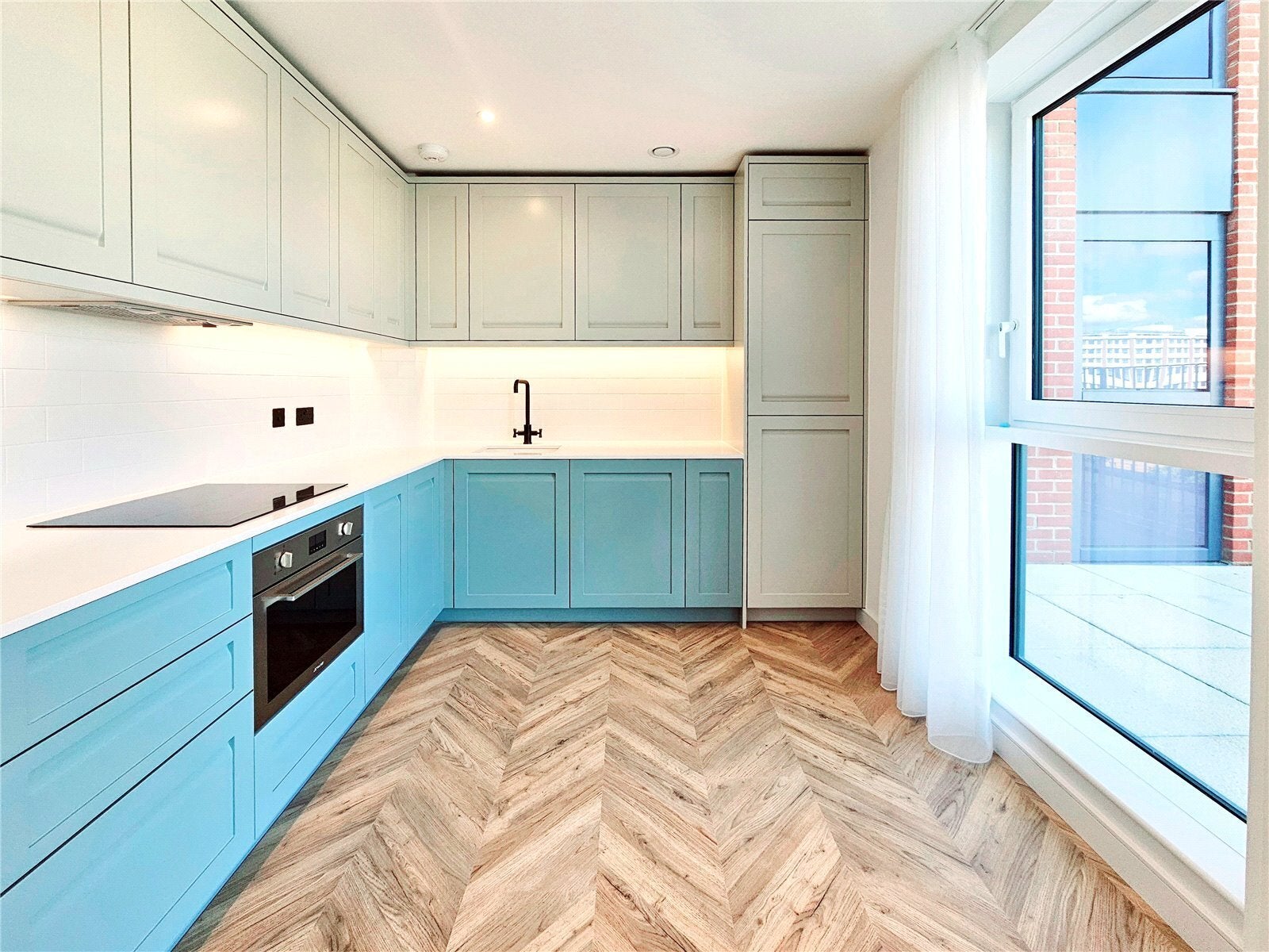 Flat Brook Street in Greater London