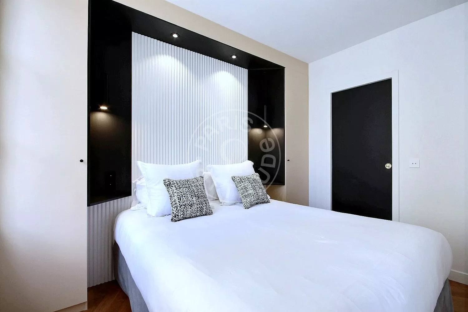 Appartement Rue de Duras à Paris