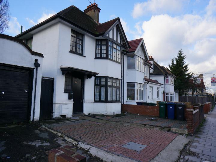 House Hendon Way in London