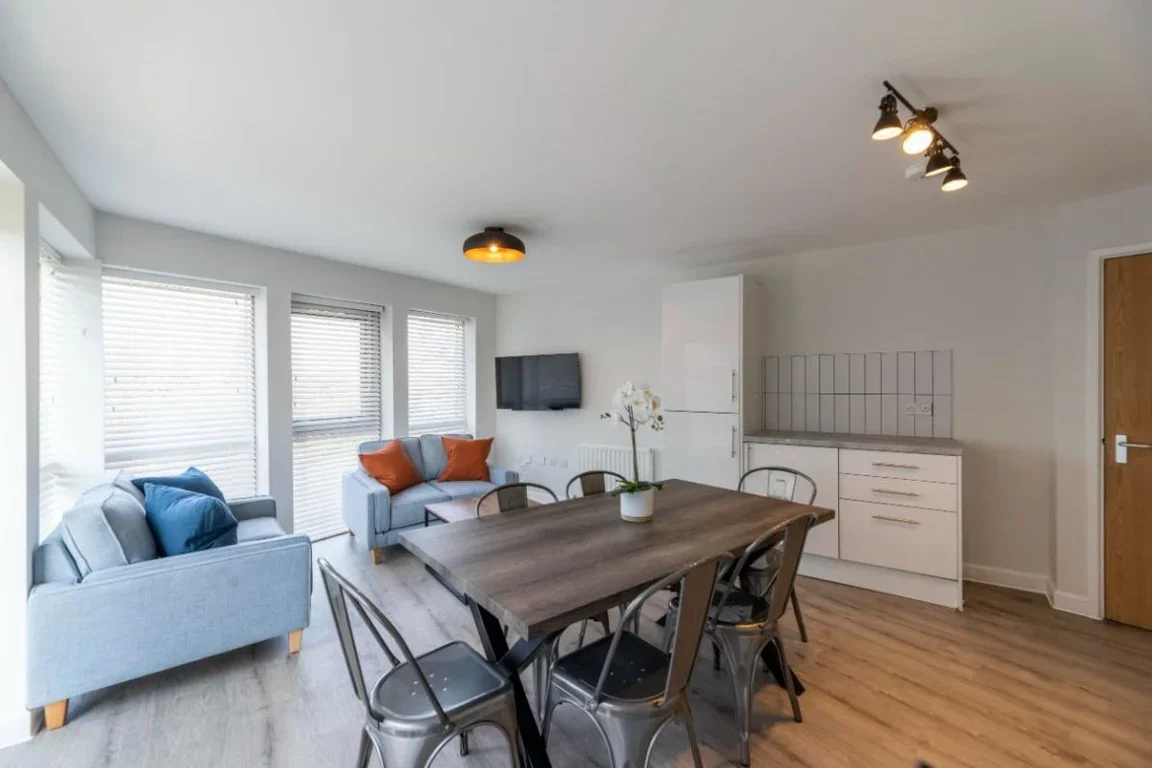 Flat Falconar Street in Newcastle upon Tyne