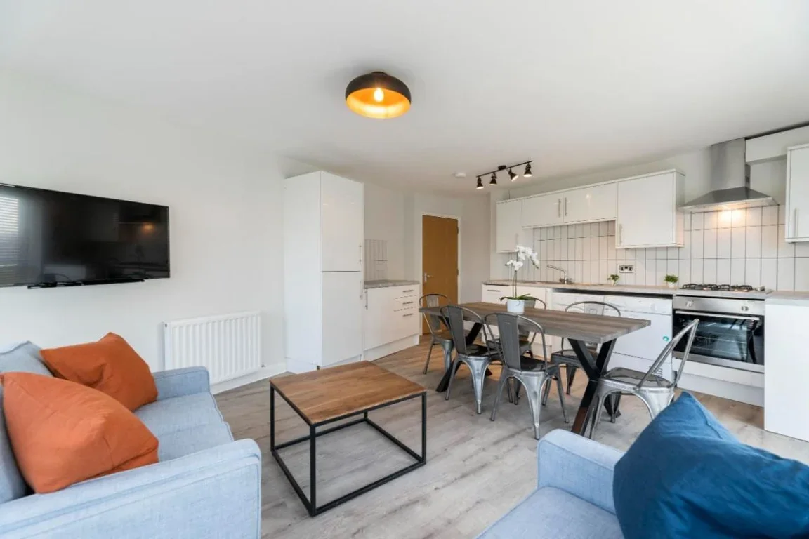 Flat Falconar Street in Newcastle upon Tyne