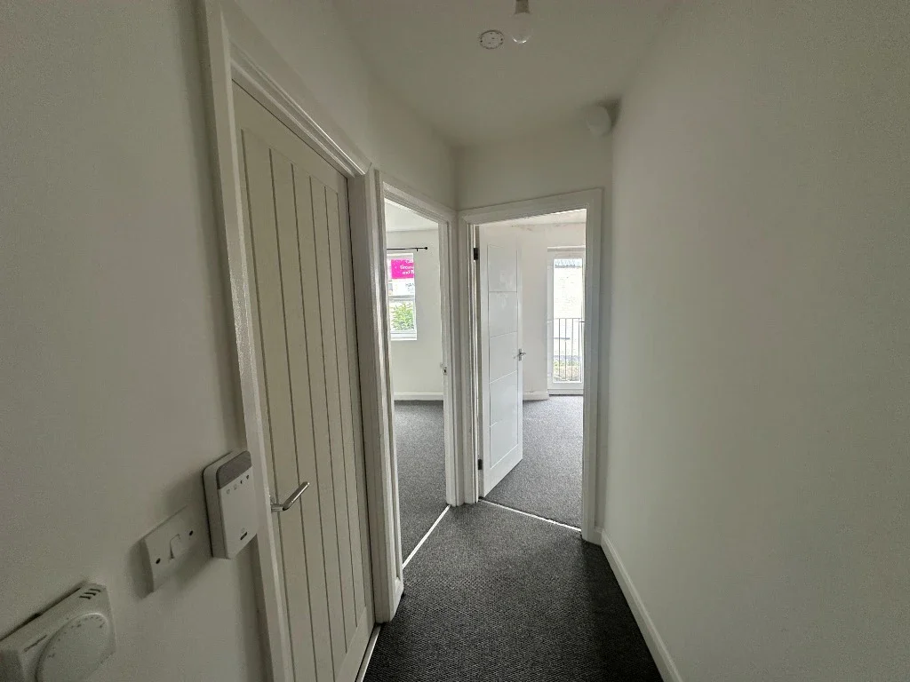 Flat Coffee Tavern Lane in Rushden