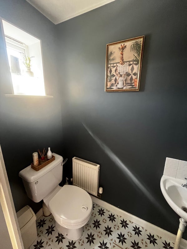 Room Lacock Gardens in Maidstone
