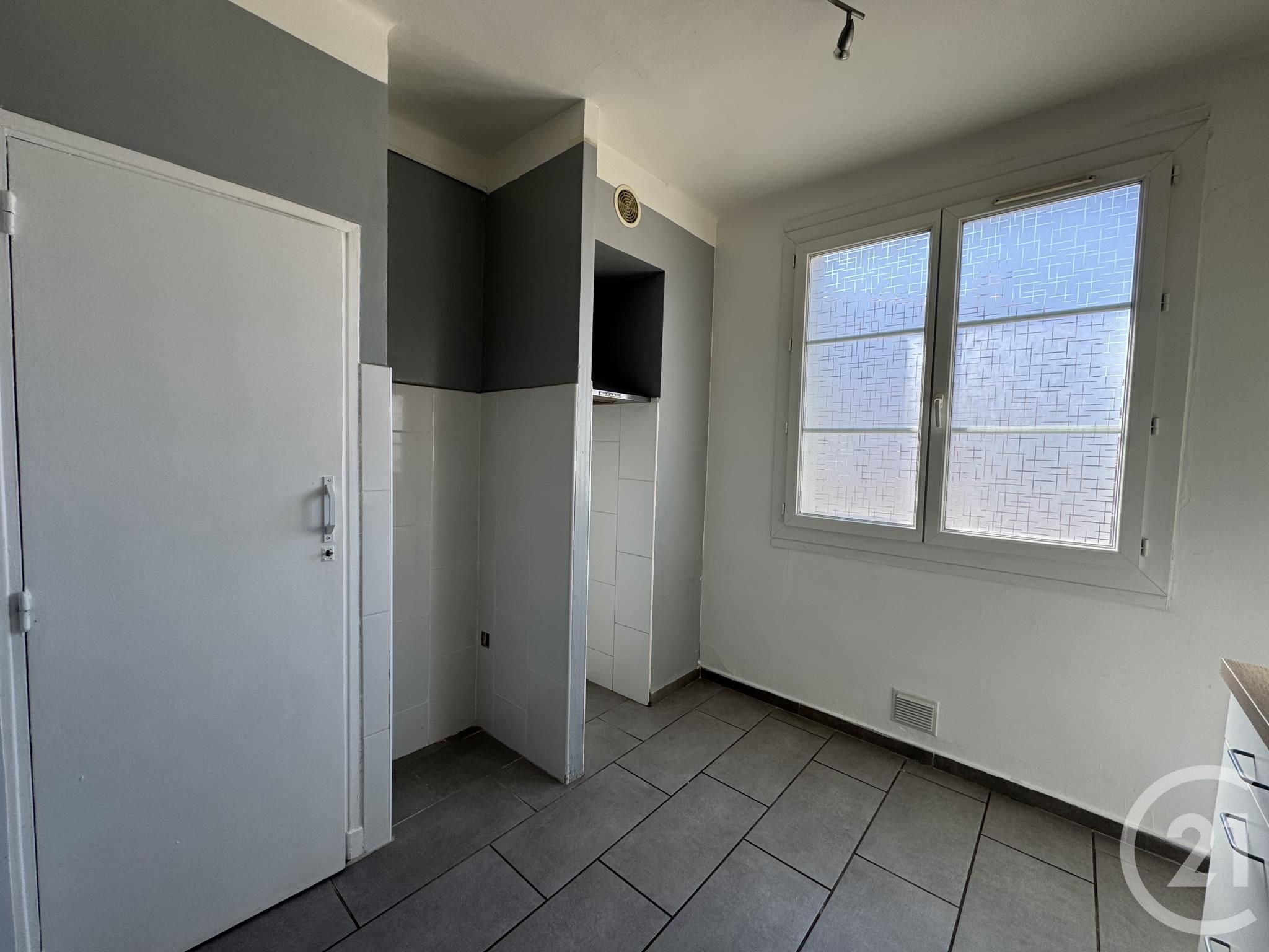 Flat Avenue Max Barel in La Seyne-sur-Mer