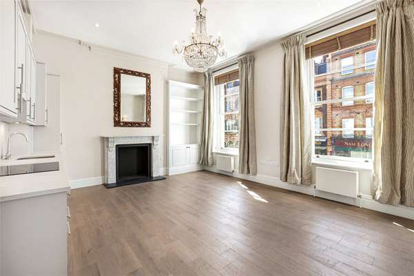 Flat Old Brompton Road in Greater London