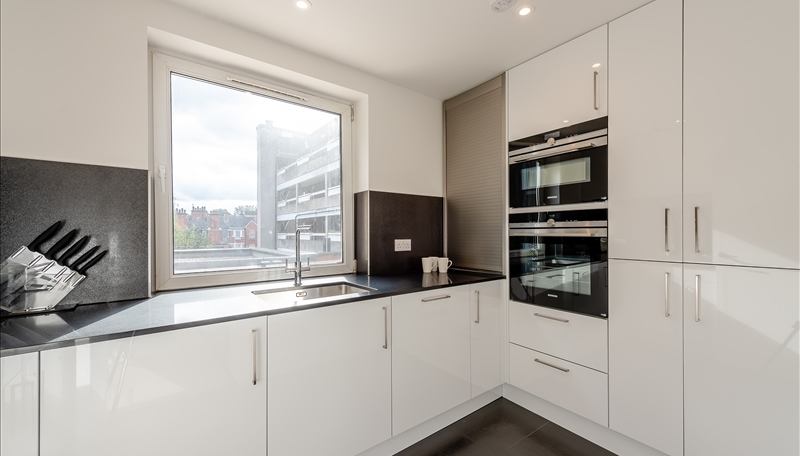 Flat Fulham Road in Greater London