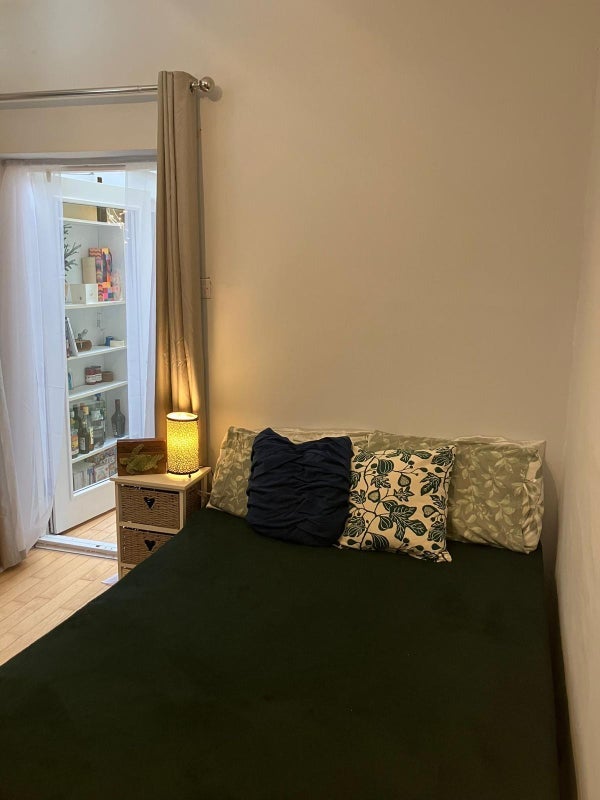 Room Gastein Road in Greater London