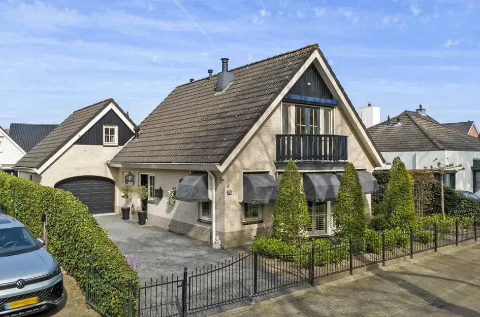 Huis Meerkoet 19 in Rozenburg