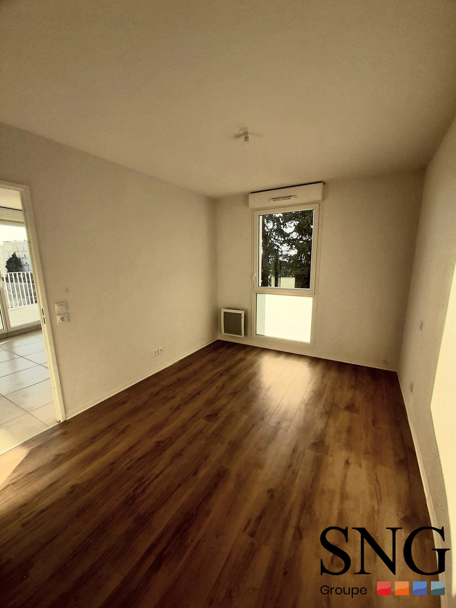 Appartement Rue Jules Raimu à Nîmes