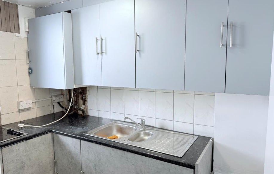 Flat Ewell Road in London