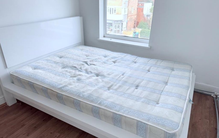Flat Ewell Road in London